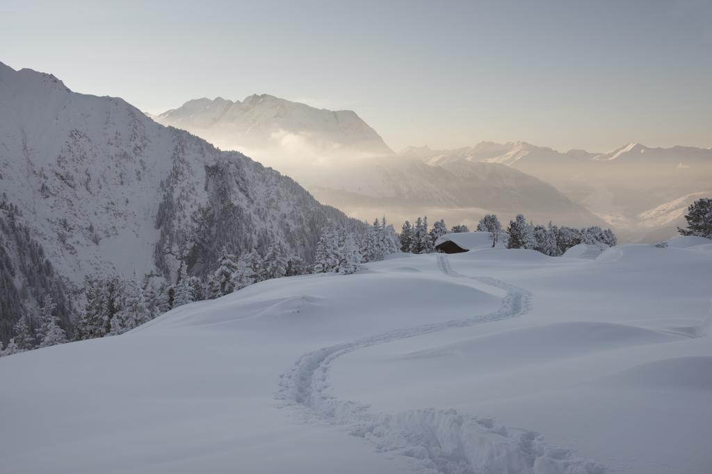 Gaestehaus Ahornblick Mayrhofen Exterior photo